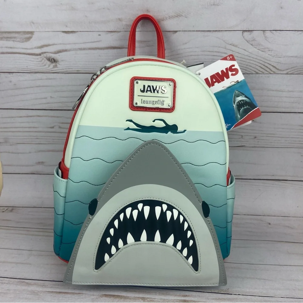 NWT Jaws Loungefly Mini Backpack - Universal Parks Exclusive - Picture 1 of 5